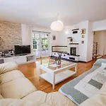 Počitniška hiša Slavc With 5 Bedrooms Brezice