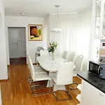 Slavc With 5 Bedrooms Počitniška hiša