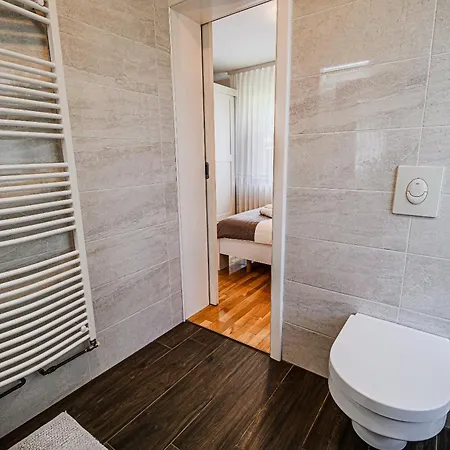 Hébergement de vacances Slavc With 4 Bedrooms