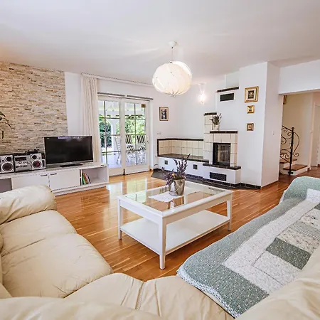 Сasa de vacaciones Slavc With 5 Bedrooms Brežice