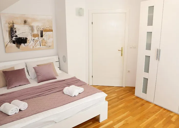 Prázdninový dům Slavc With 4 Bedrooms